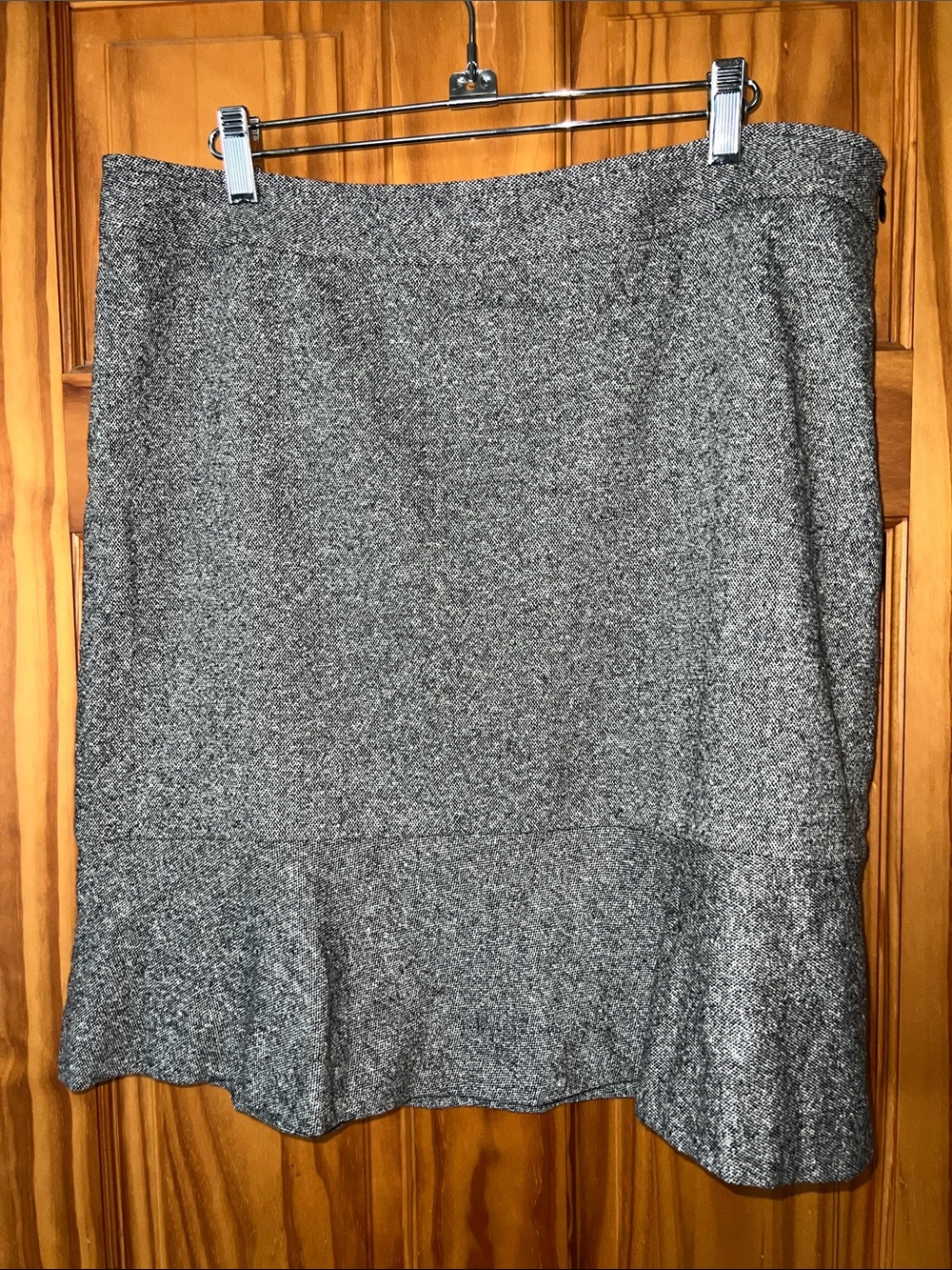 LOFT Gray Tweed A-Line Skirt with Flounce Hem